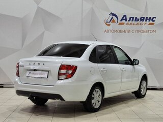 2021 Lada (ВАЗ) Granta I Рестайлинг, белый, 680000 рублей, вид 3