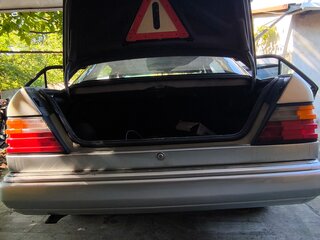 1995 Mercedes-Benz E-Класс 280 I (W124), серебристый, 515000 рублей, вид 4