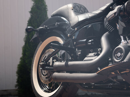 2018 Harley-Davidson Street Bob, чёрный, 999999 рублей, вид 5