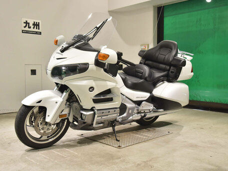 2014 Honda GL 1800 Gold Wing, белый, 1550000 рублей, вид 5