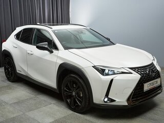 2020 Lexus UX 250h I, белый, 3500000 рублей, вид 3