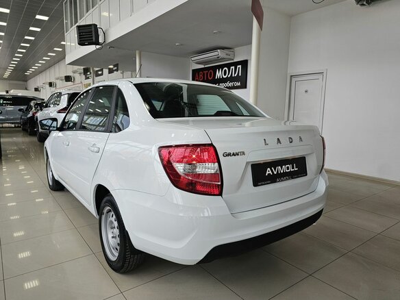 2025 Lada (ВАЗ) Granta I Рестайлинг, белый, 933000 рублей - вид 5