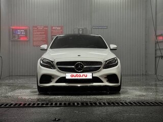 2021 Mercedes-Benz C-Класс 200 IV (W205) Рестайлинг, белый, 3370000 рублей, вид 2