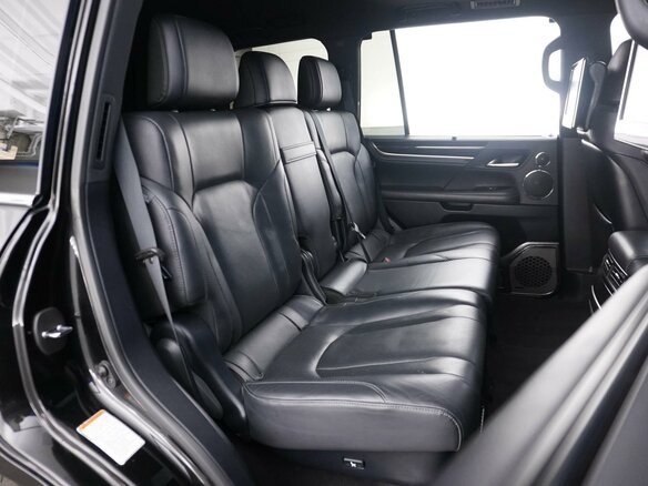 2020 Lexus LX 570 III Рестайлинг 2, чёрный, 8149077 рублей - вид 6