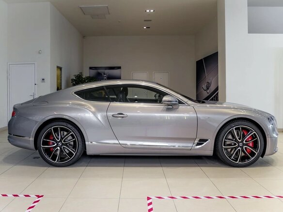 2020 Bentley Continental GT III, серебристый - вид 25