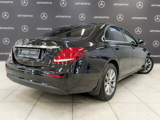 2019 Mercedes-Benz E-Класс 200 d V (W213, S213, C238), чёрный, 2990000 рублей, вид 5