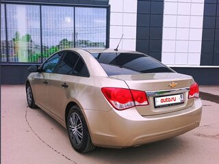 2012 Chevrolet Cruze I, бежевый, 510000 рублей, вид 5
