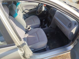 2003 Kia Rio I Рестайлинг, бежевый, 300000 рублей, вид 5