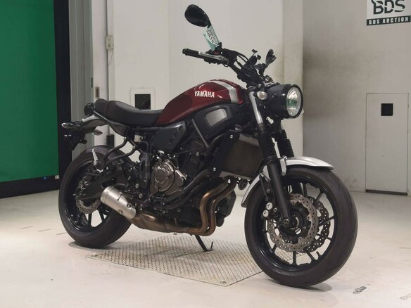 2018 Yamaha XSR700, красный, 555000 рублей - вид 2