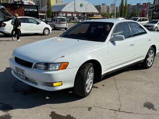 1992 Toyota Mark II VII (X90), белый, 675000 рублей, вид 1