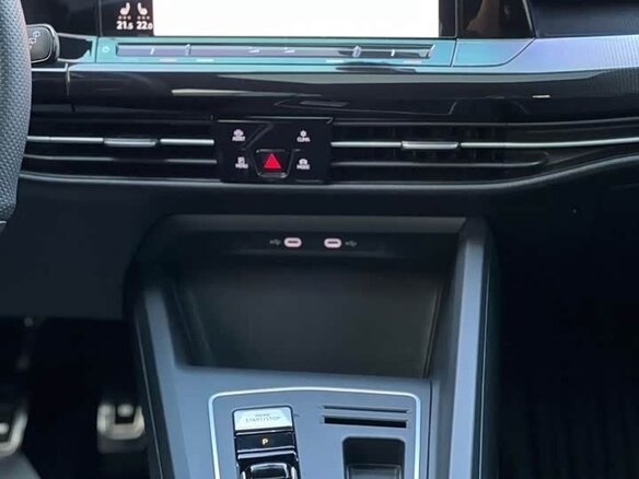 2022 Volkswagen Golf VIII, белый, 2000000 рублей - вид 7