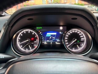 2018 Toyota Camry VIII (XV70), белый, 2600000 рублей, вид 4