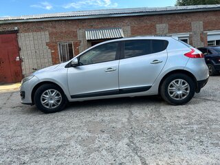 2014 Renault Megane III Рестайлинг, серый, 760000 рублей, вид 4