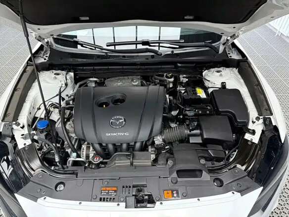 2022 Mazda CX-4 I Рестайлинг, белый, 1985002 рублей - вид 17