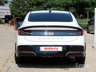 2023 Hyundai Sonata VIII (DN8) Рестайлинг, белый, 2370000 рублей, вид 4