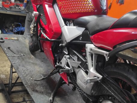 2002 Honda VFR 800, красный, 505000 рублей, вид 4