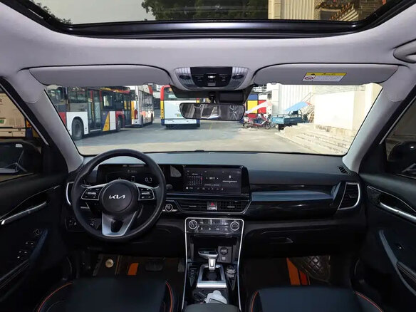 2023 Kia Seltos I Рестайлинг, белый, 1780217 рублей - вид 8