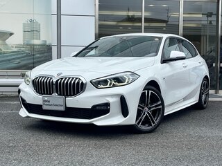 2021 BMW 1 серии 118i III (F40), белый, 1400300 рублей, вид 1