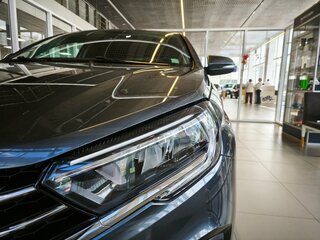 2026 Lada (ВАЗ) Vesta I Рестайлинг (NG), серый, 1880000 рублей, вид 2