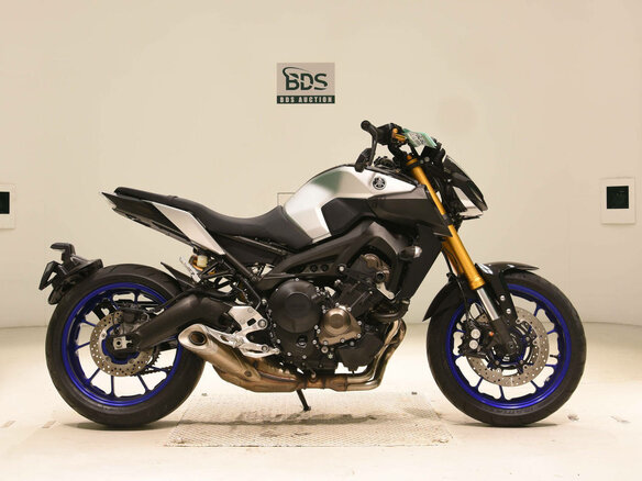 2018 Yamaha MT-09 (FZ-09), чёрный, 930000 рублей