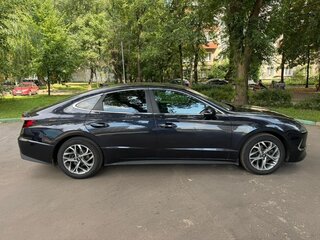 2020 Hyundai Sonata VIII (DN8), синий, 1520000 рублей, вид 4