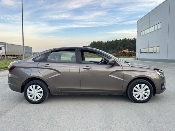 2024 Lada (ВАЗ) Vesta I Рестайлинг (NG), коричневый, 1269000 рублей - вид 5
