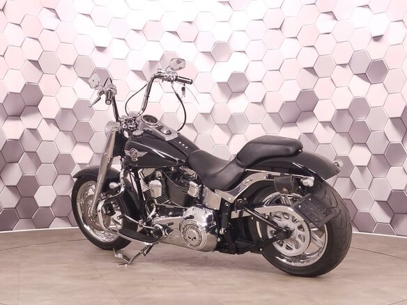 2011 Harley-Davidson Fat Boy, чёрный, 1099000 рублей - вид 7