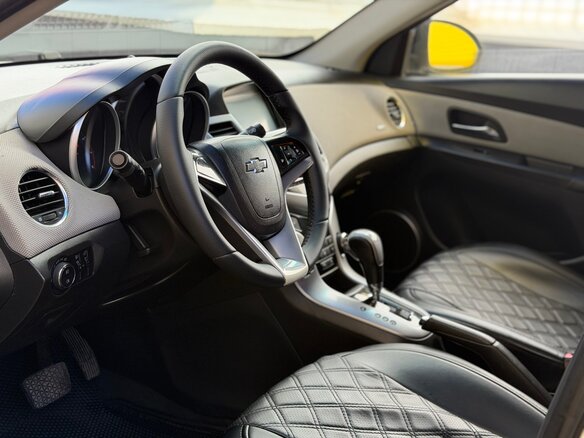 2012 Chevrolet Cruze I, белый - вид 5