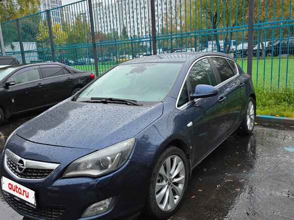 2010 Opel Astra J, синий, 700000 рублей