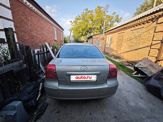 2006 Toyota Avensis II, серебристый, 580000 рублей, вид 2