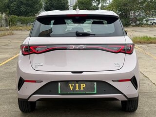 2025 BYD Dolphin 45.12 kWh I Рестайлинг, белый, 1076000 рублей, вид 5