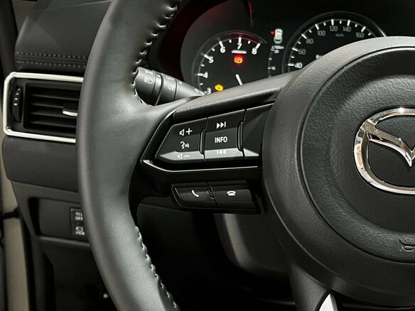 2026 Mazda CX-5 II Рестайлинг, белый, 3240000 рублей - вид 10