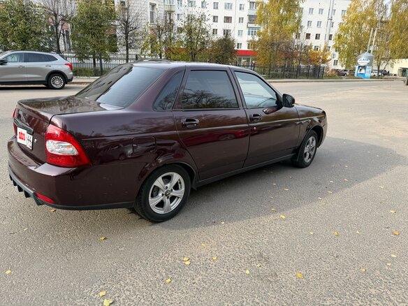 2012 Lada (ВАЗ) Priora I, красный, 165000 рублей - вид 4