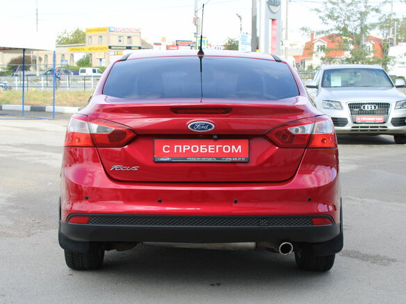 2012 Ford Focus III, красный - вид 5