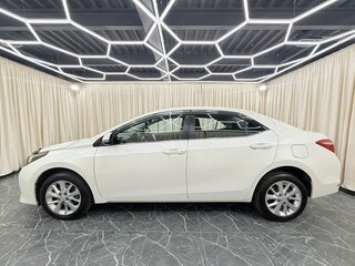 2014 Toyota Corolla XI (E160, E170, E180), белый, 1749000 рублей, вид 3
