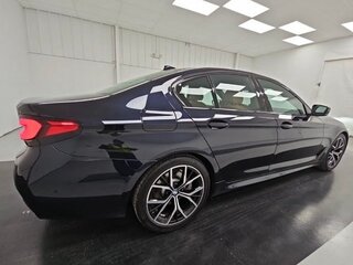 2021 BMW 5 серии Long 530Li xDrive VII (G30/G31/G38) Рестайлинг, чёрный, 5500000 рублей, вид 4