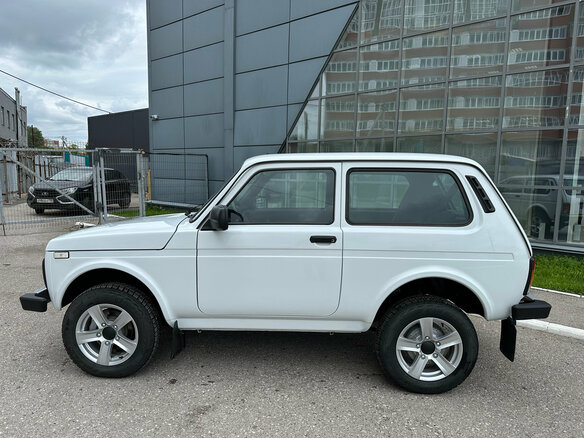 2026 Lada (ВАЗ) Niva Legend I, белый - вид 1