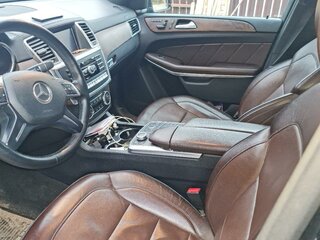 2013 Mercedes-Benz GL-Класс 500 II (X166), чёрный, 2000000 рублей, вид 4