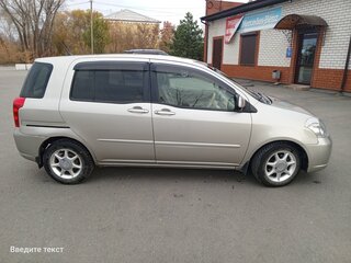 2003 Toyota Raum II, серый, 450000 рублей, вид 5