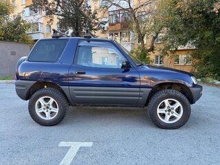1996 Toyota RAV4 I (XA10), синий, 530000 рублей, вид 3