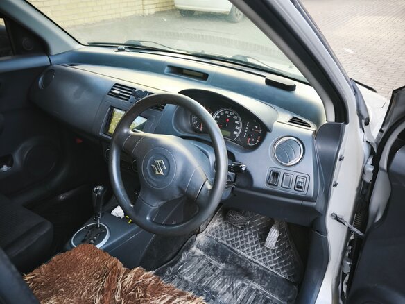 2009 Suzuki Swift III, серебристый, 450000 рублей - вид 6