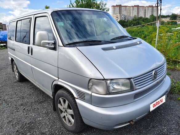 2002 Volkswagen Multivan T4, серебристый, 1050000 рублей - вид 1