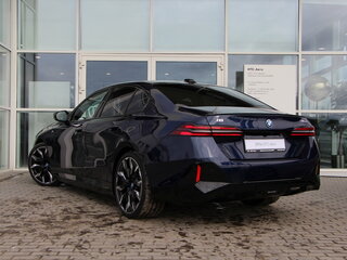 2024 BMW i5 M60 xDrive, синий, 11690000 рублей, вид 3