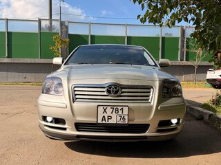 2004 Toyota Avensis II, серебристый, 750000 рублей, вид 1