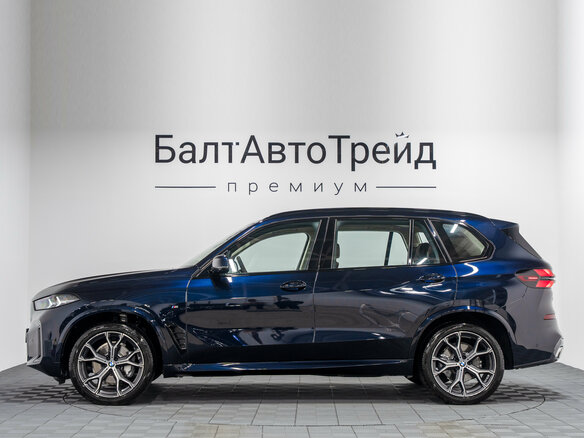 2026 BMW X5 Long 30Li IV (G05/G18) Рестайлинг, чёрный, 10100000 рублей - вид 10
