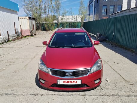 2011 Kia Ceed I Рестайлинг, красный, 710000 рублей, вид 2
