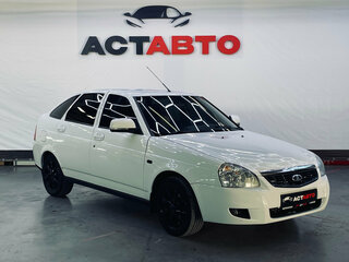 2013 Lada (ВАЗ) Priora I Рестайлинг, белый, 465000 рублей, вид 3