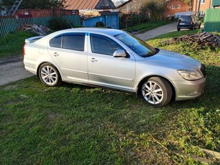 2013 Skoda Octavia II (A5) Рестайлинг, серебристый, 710000 рублей, вид 2