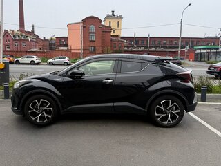 2018 Toyota C-HR I, чёрный, 1900000 рублей, вид 3