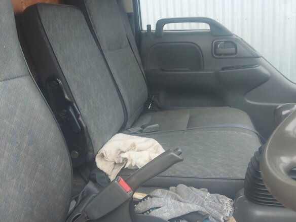 1998 Isuzu Elf (N-series), белый, 900000 рублей - вид 14